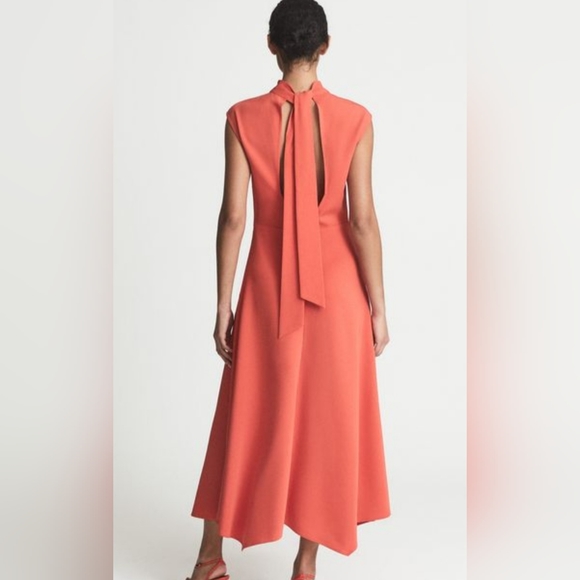 Reiss - Picture 5 of 6